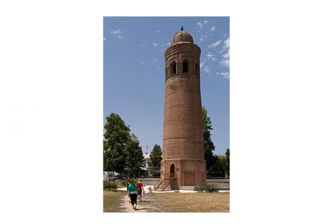 Visit 11th-century Uzgen Minaret, Kyrgyzstan,AI TOUR Kyrgyzstan Travel Agency, visit Kyrgyzstan Southern Tours & Travels